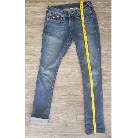 True Religion Blue Jeans Size 26 Straight Leg - Picture 2 of 9
